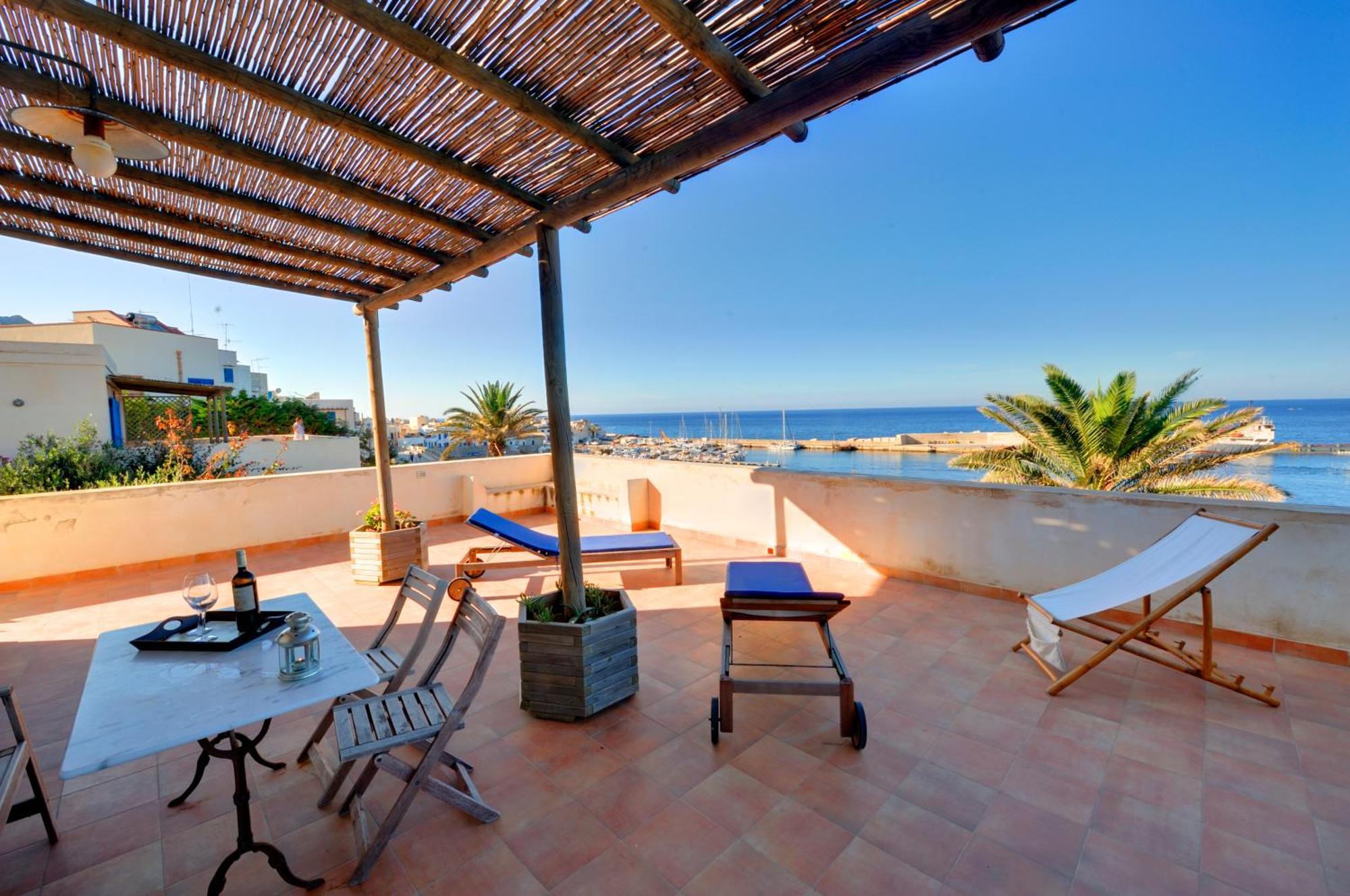Marettimo Residence Exterior photo